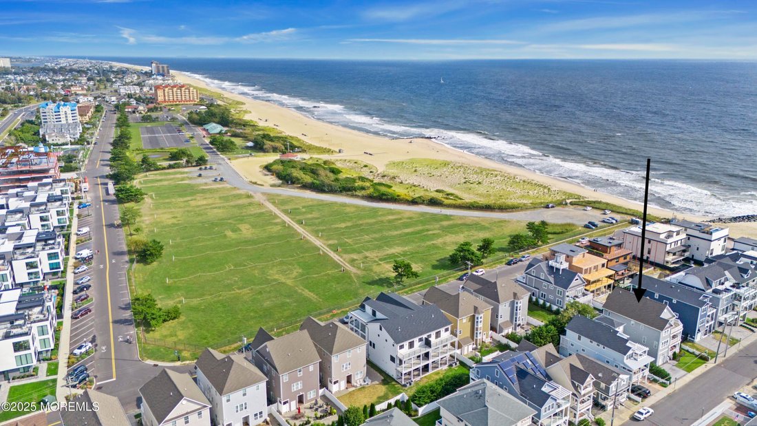 Long Branch, New Jersey, United States 4 - 18183194