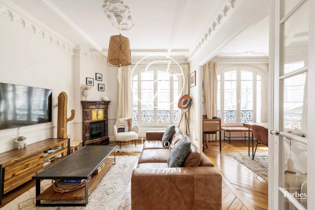 Apartment in Grandes Carrières-Clichy, Paris 18e Arrondissement, Paris 4 - 18182609