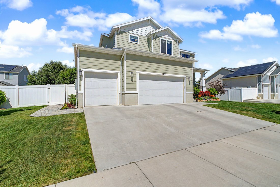 House in Provo, Utah, United States 3 - 18183625