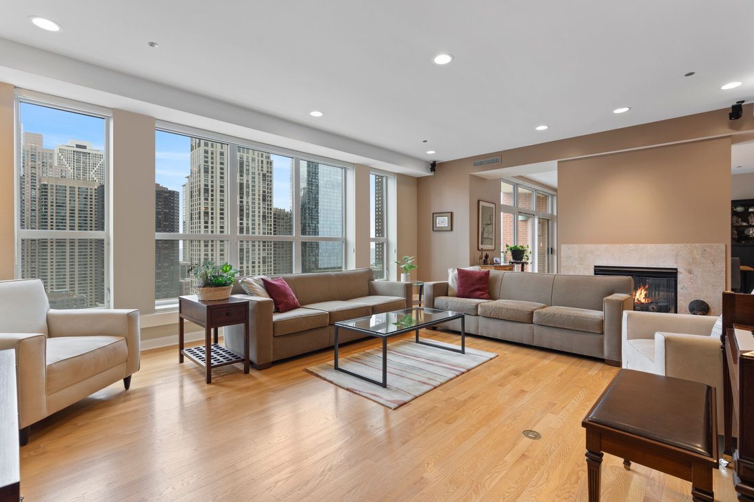 Condo in Chicago, Illinois, United States 4 - 18186294