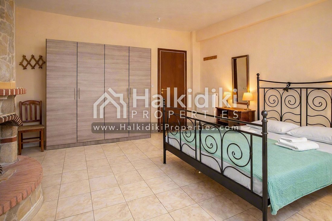 Villa in Kassandra, Macedonia and Thrace, Greece 5 - 13112434