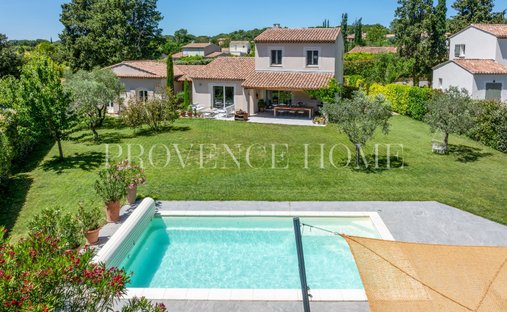 House in Saumane-de-Vaucluse, Provence-Alpes-Côte d'Azur, France 1