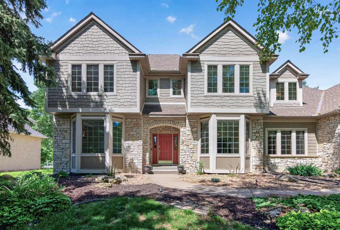 House in Woodbury, Minnesota, United States 1 - 18182417