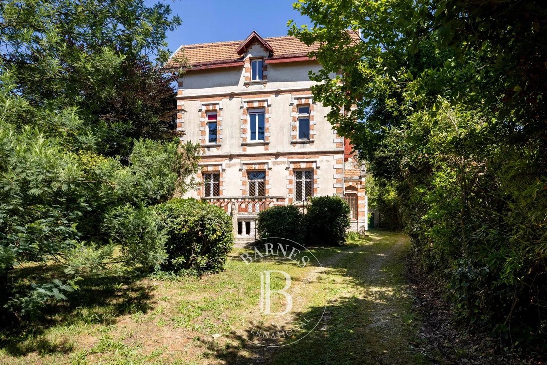 House in Les Rocailles-Lahouze, Biarritz, France 2 - 16649541