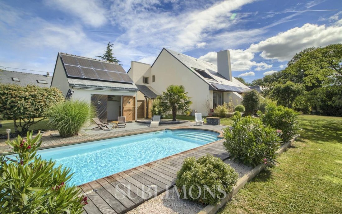 House in La Chapelle-des-Marais, Pays de la Loire, France 1 - 18182547