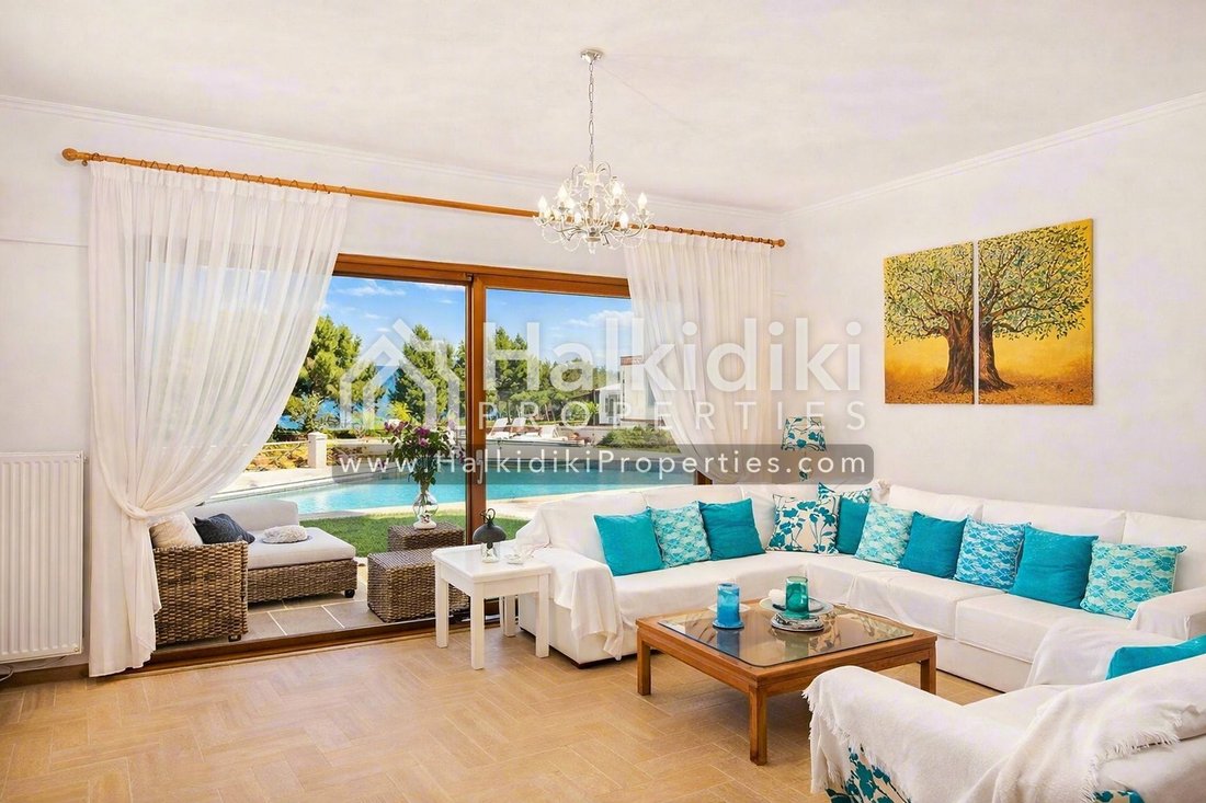 Villa in Kassandra, Macedonia and Thrace, Greece 2 - 11991674