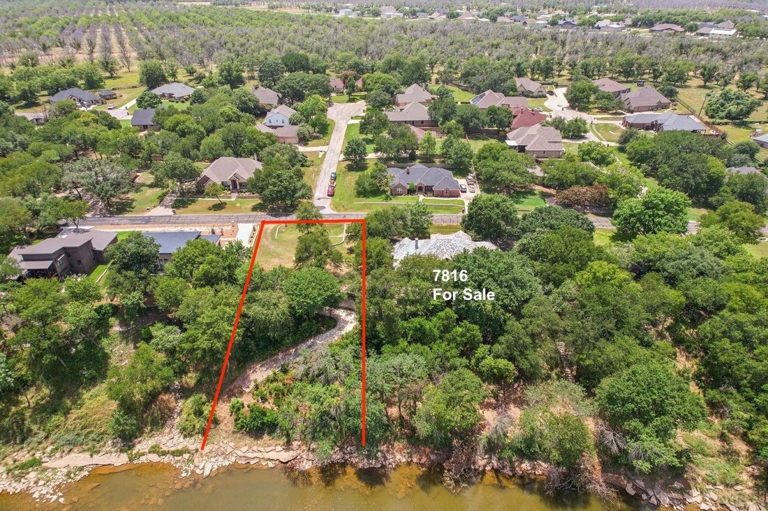 House in Granbury, Texas, United States 1 - 18184417