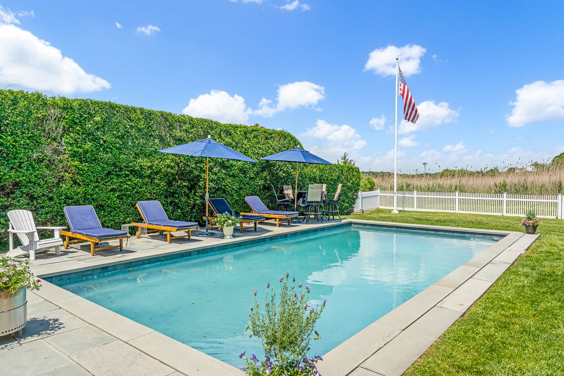 House in Westerly, Rhode Island, United States 5 - 18182072