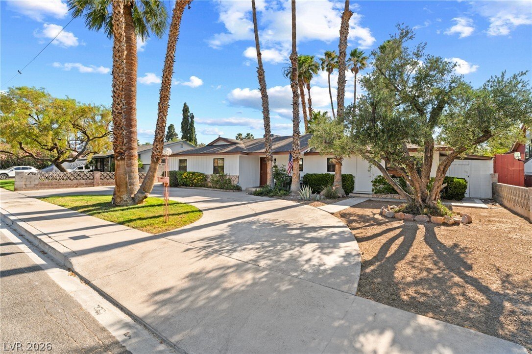 House in Las Vegas, Nevada, United States 1 - 18184126
