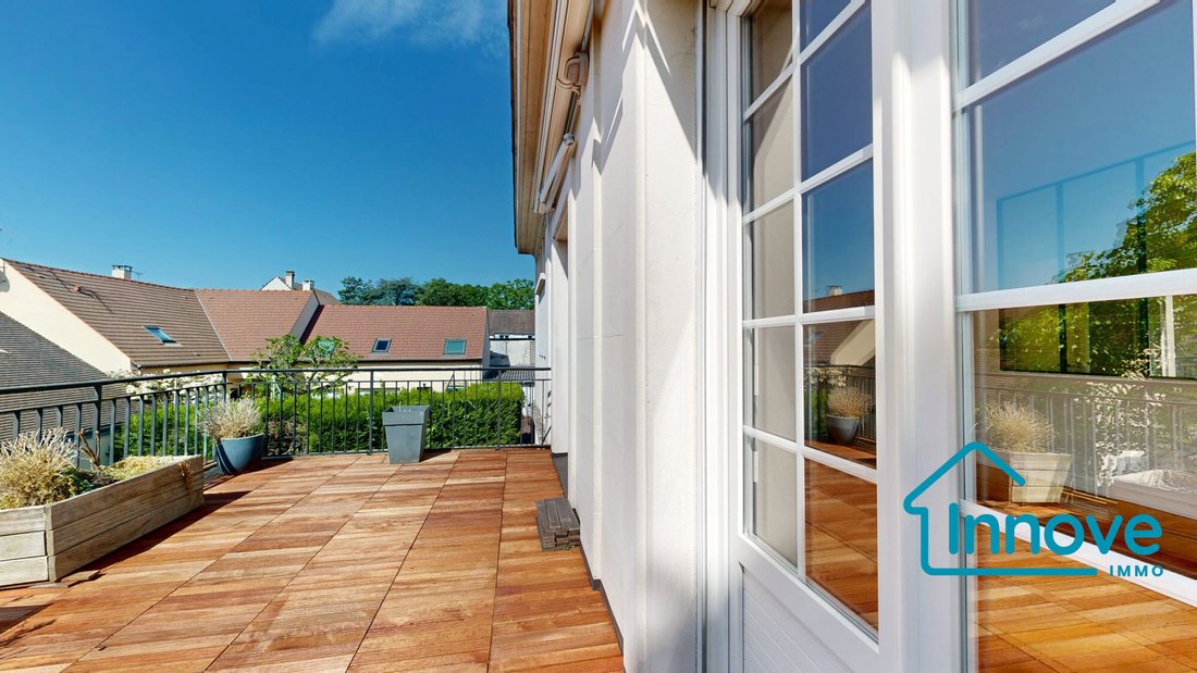 Apartment in Les Residences, Noisy-le-Roi, France 4 - 18186119