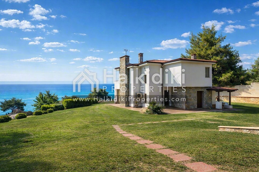 Villa in Kassandra, Macedonia and Thrace, Greece 2 - 11865062