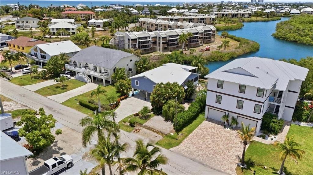 House in Fort Myers Beach, Florida, United States 4 - 18183526