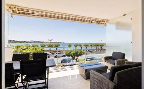 Apartment in Sainte Barbe-Lac, Saint-Jean-de-Luz, France 1