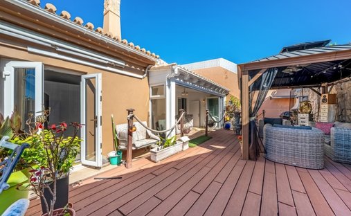 Villa in Praia da Luz, Algarve, Portugal 1