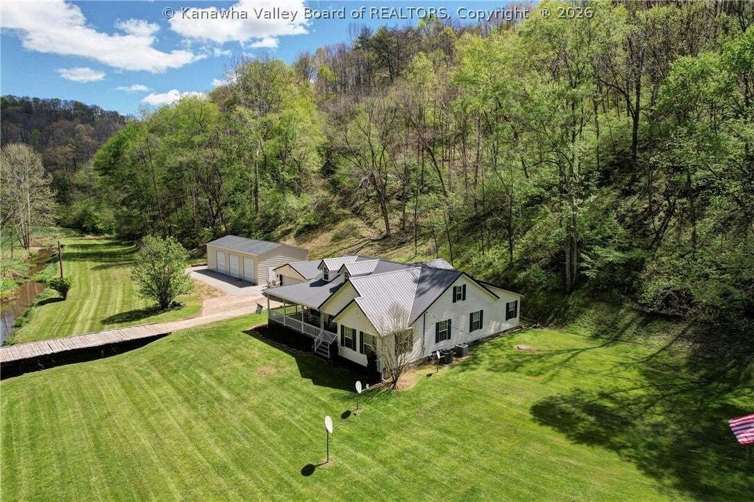 House in Looneyville, West Virginia, United States 1 - 18181681