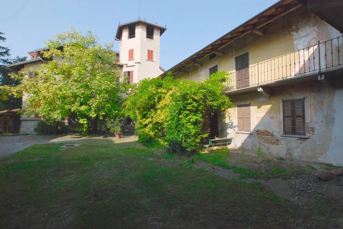 Villa in Golasecca, Lombardy, Italy 3 - 18182439