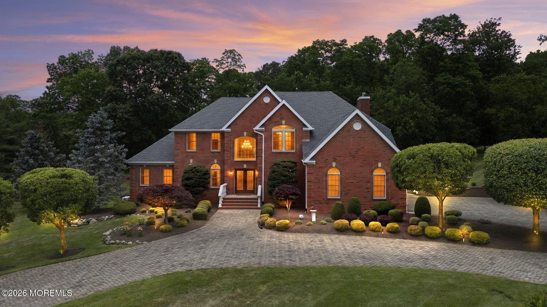 House in Marlboro Township, New Jersey, United States 3 - 18185933