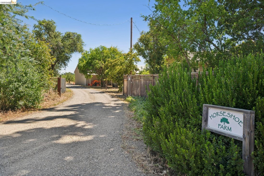 House in Winters, California, United States 3 - 18185238
