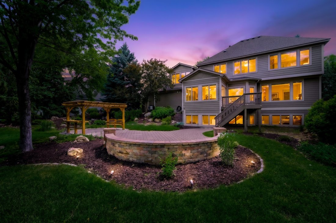 House in Woodbury, Minnesota, United States 5 - 18182417