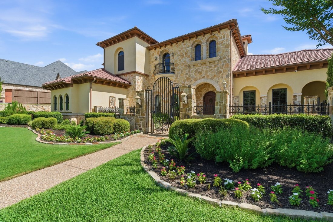 House in Keller, Texas, United States 3 - 18183355