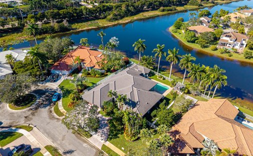 Maison à Weston, Floride, États-Unis 1