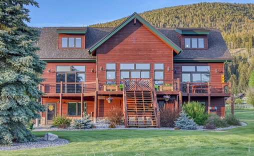 House in West Yellowstone, Montana, United States 1