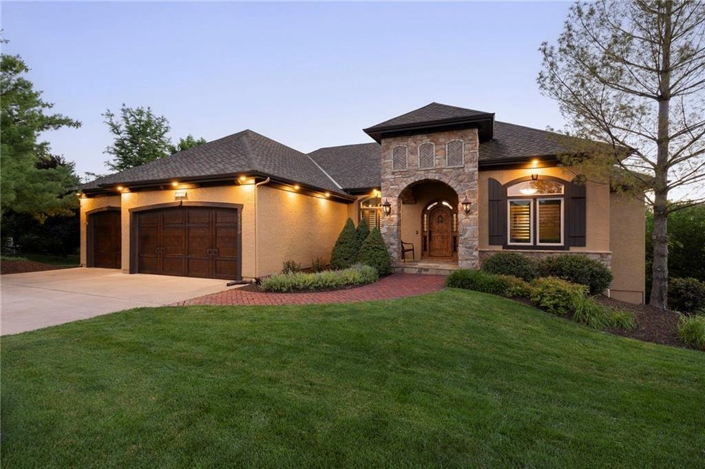 House in Olathe, Kansas, United States 4 - 18184450