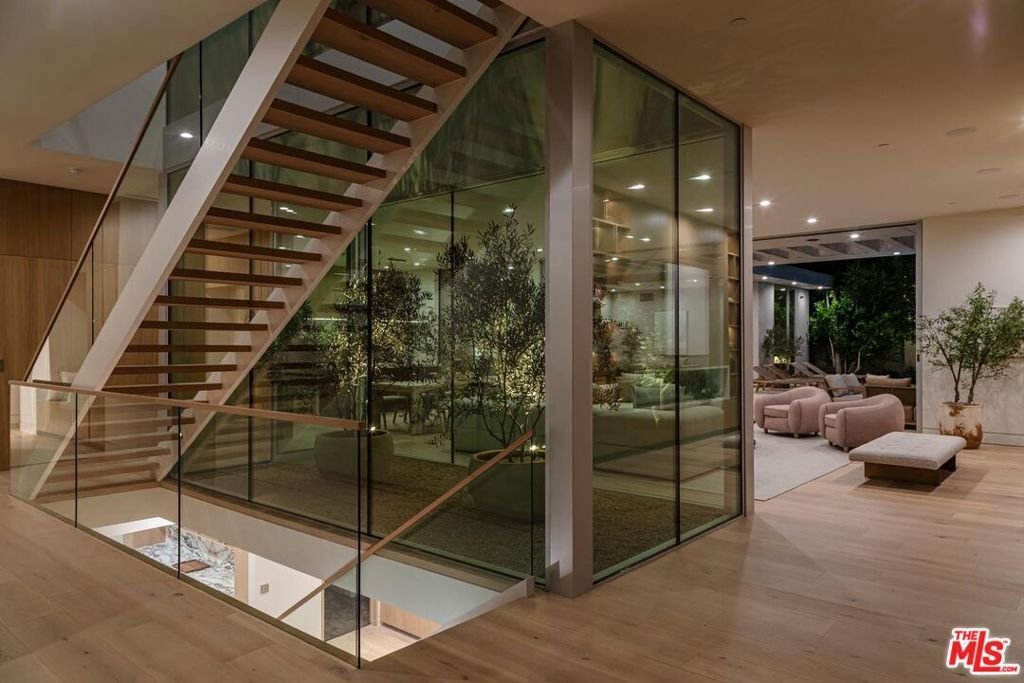 House in Los Angeles, California, United States 5 - 18185018