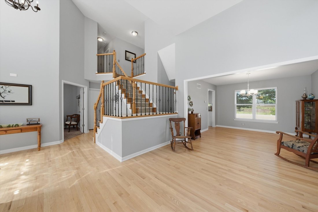 House in Geneva, Illinois, United States 4 - 18184527