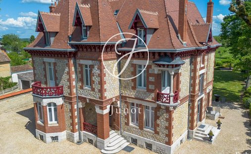 House in Sancoins, Centre-Val de Loire, France 1