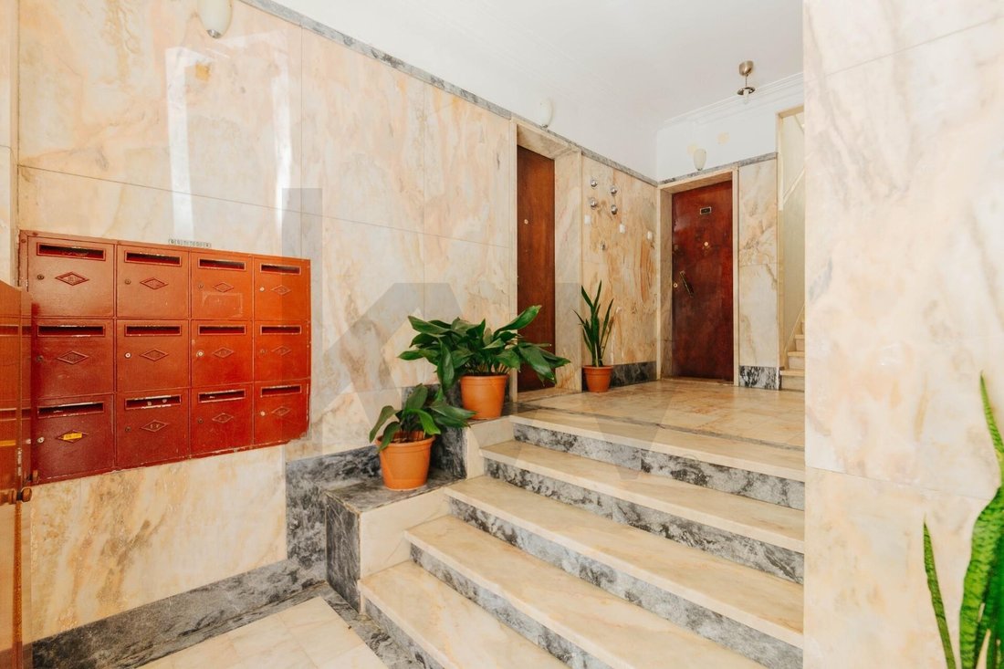Apartment in Estrela, Lisbon, Portugal 2 - 18186494