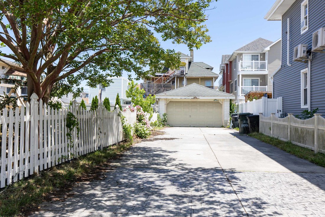 House in Wildwood, New Jersey, United States 2 - 18184225