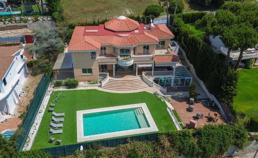 Villa en Alella, Cataluña, España 1