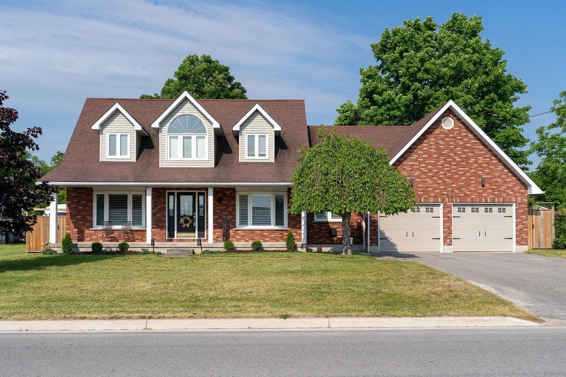 House in Creemore, Ontario, Canada 1 - 17406401