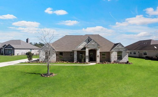 House in Montgomery, Texas, United States 1