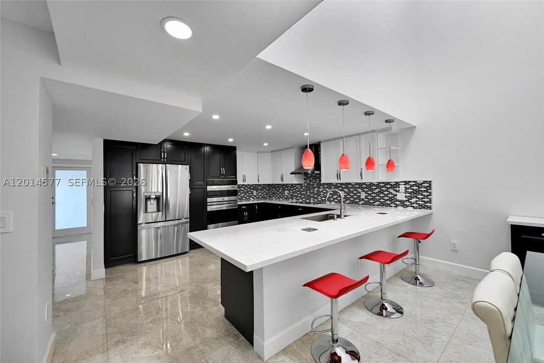 Townhouse in Sunny Isles Beach, Florida, United States 4 - 17857970