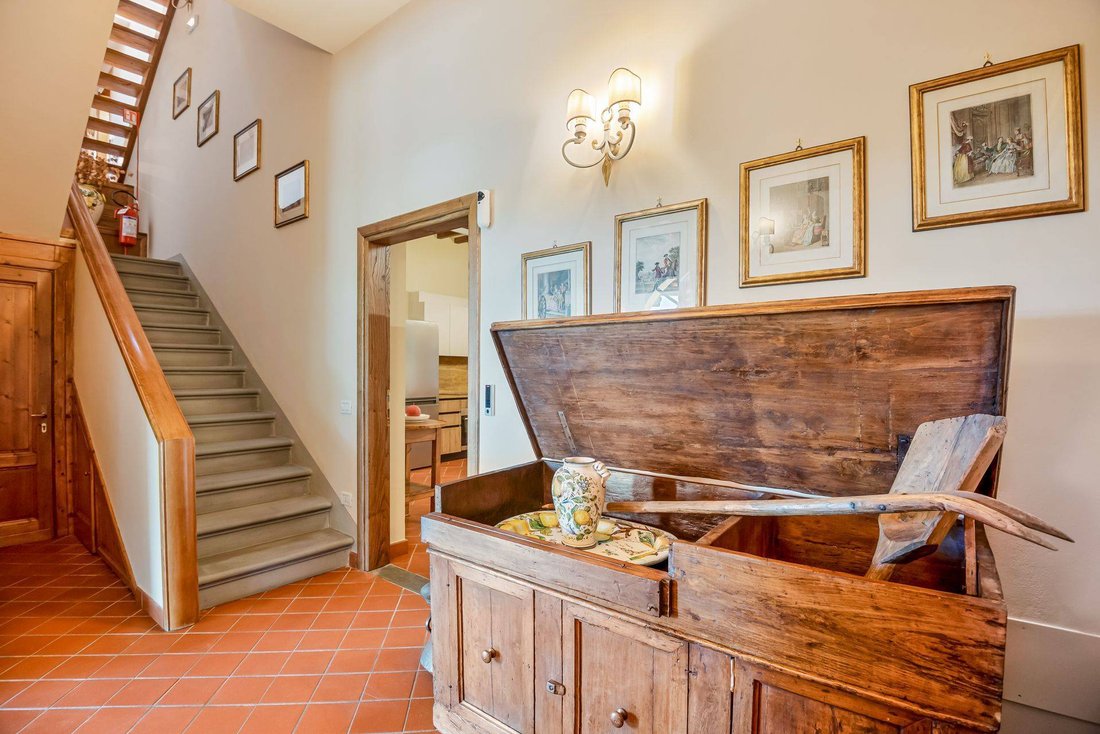 Villa in Serpiolle - Massoni, Florence, Italy 5 - 18186028