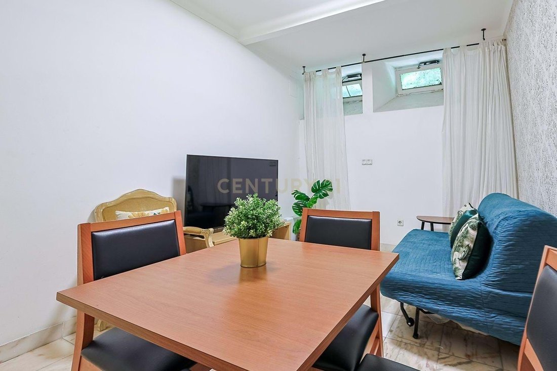 Apartment in Santo Antonio, Lisbon, Portugal 5 - 18067621