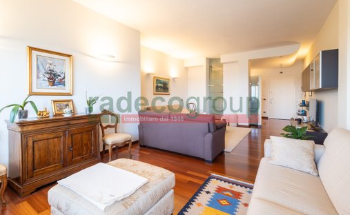 Apartment in Historic Center, Livorno, Tuscany 1