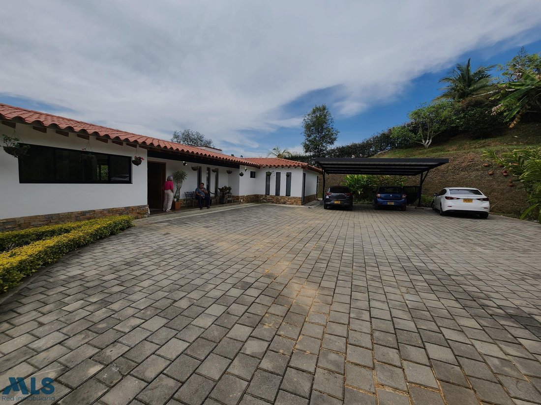 Finca in Rionegro, Antioquia, Colombia 3 - 18182200