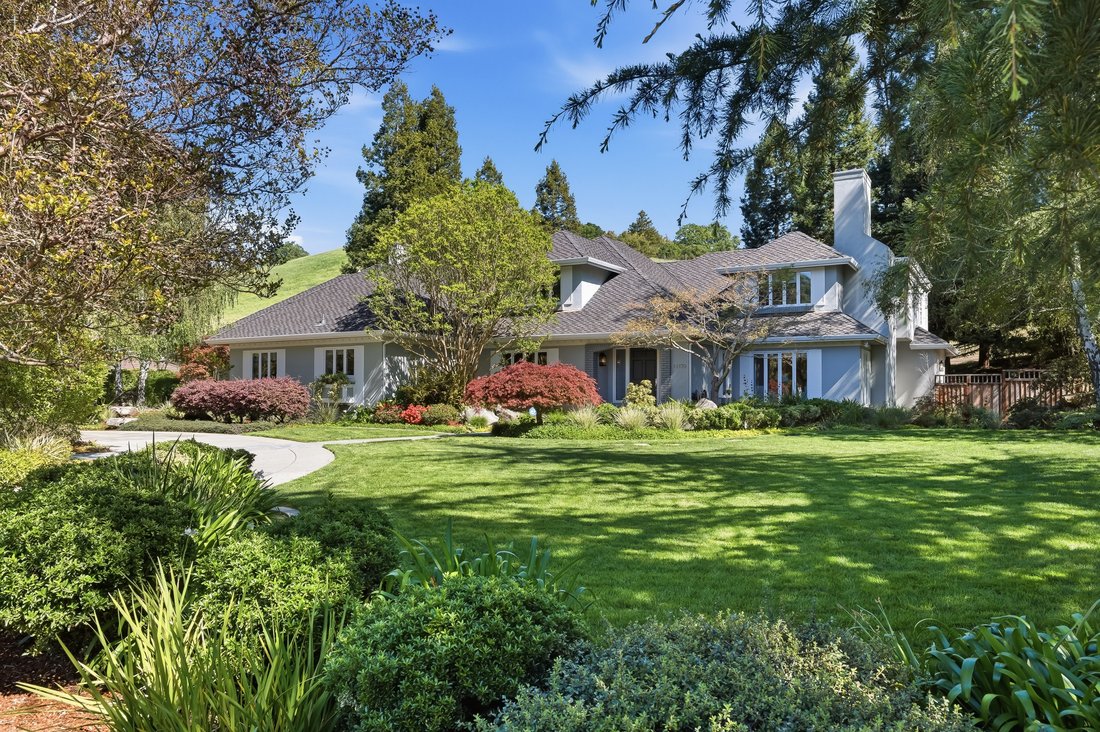 House in Los Altos Hills, California, United States 1 - 18182405