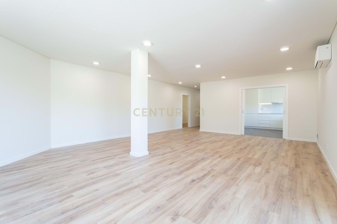 Apartment in Santa Clara, Lisbon, Portugal 1 - 18038538