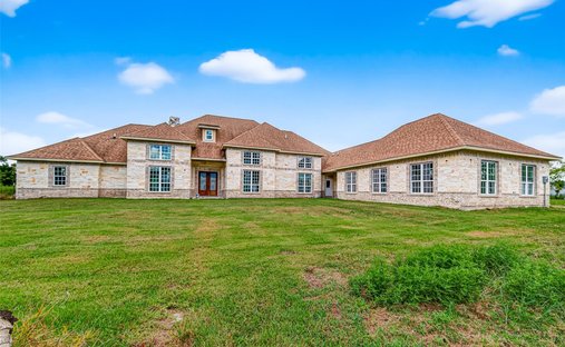 House in Highlands, Texas, United States 1
