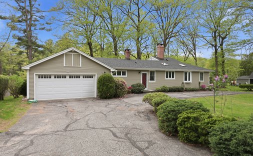 House in Harwinton, Connecticut, United States 1