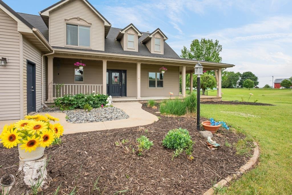 House in Neenah, Wisconsin, United States 4 - 18184951