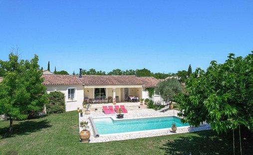 Villa in Uzès, Occitania, France 1