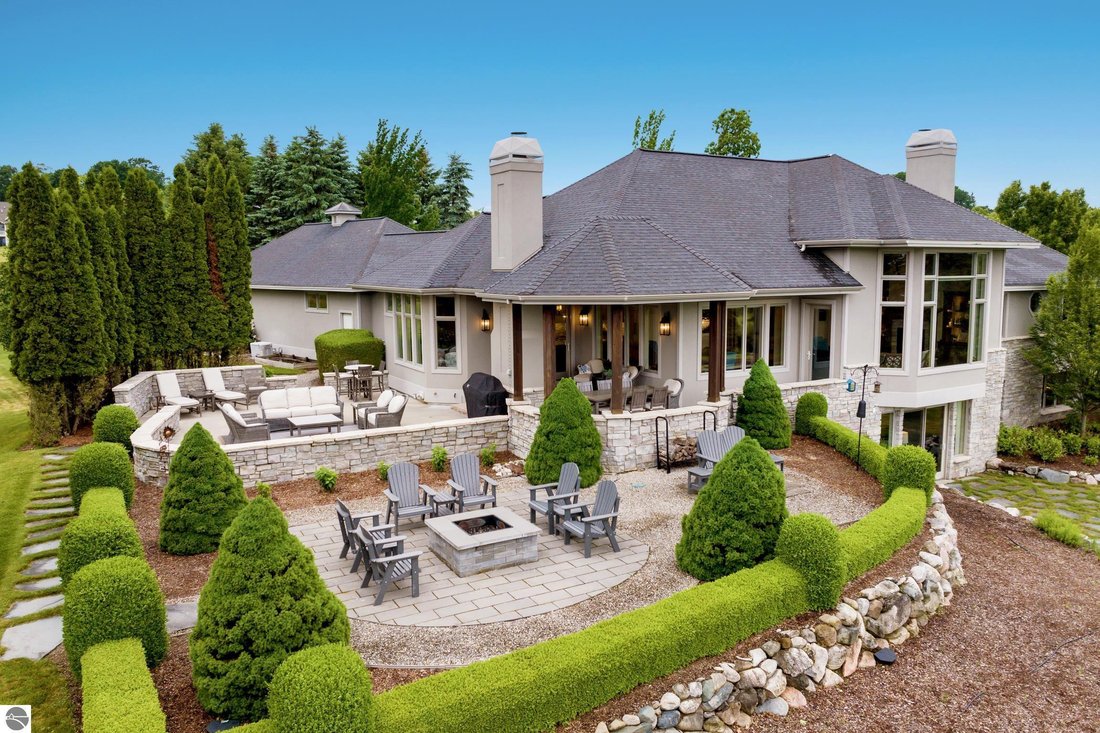 House in Traverse City, Michigan, United States 1 - 18183274