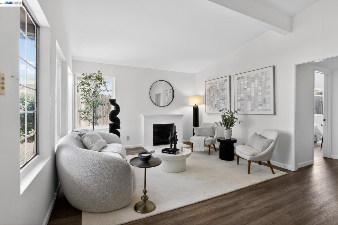 House in East Palo Alto, California, United States 4 - 18058611