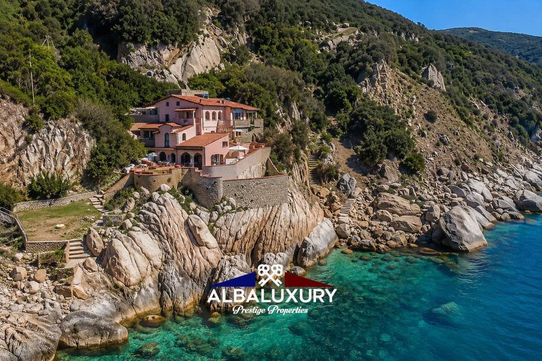 Villa in Nisporto, Tuscany, Italy 1 - 15347261