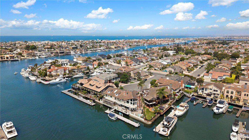House in Huntington Beach, California, United States 1 - 18001973